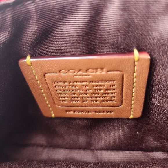 NWT Coach CZ529 Lunar New Year 2025 Corner Zip Wristlet YEAR OF SNAKE Red - Picture 2 of 3